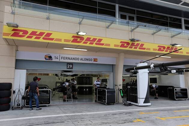 Bahrain Grand Prix, Sakhir 31 March - 03 April 2016 31.03.2016 - The pit garage of Fernando Alonso (ESP) McLaren Honda MP4-31 