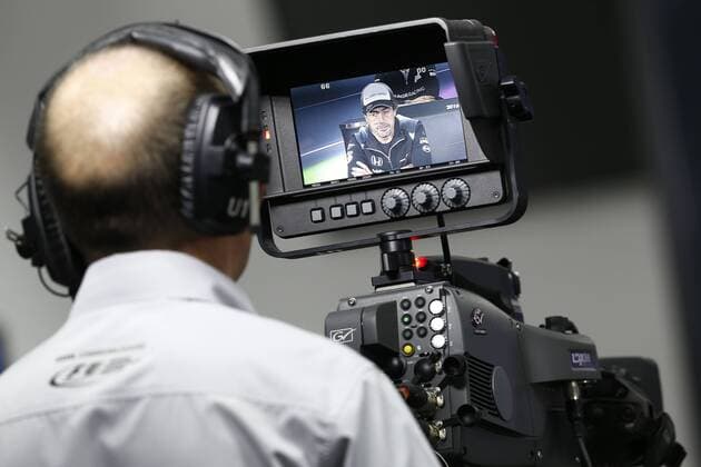 Motorsports: FIA Formula One World Championship WM Weltmeisterschaft 2016, Grand Prix of Bahrain, 14 Fernando Alonso (ESP, McLaren Honda Formula 1 Team), xHOCHxZWEIx