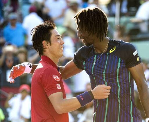 Nishikori advances to Miami Open semifinal Japan s Kei Nishikori (L) and Gael Monfils of France congratulate each other after their hard-fought quarterfinal at the Miami Open tennis tournament on March 31, 2016, in Miami, Florida. Nishikori won 4-6, 6-3, 7-6 to advance to the semifinals for the first time in two years. 