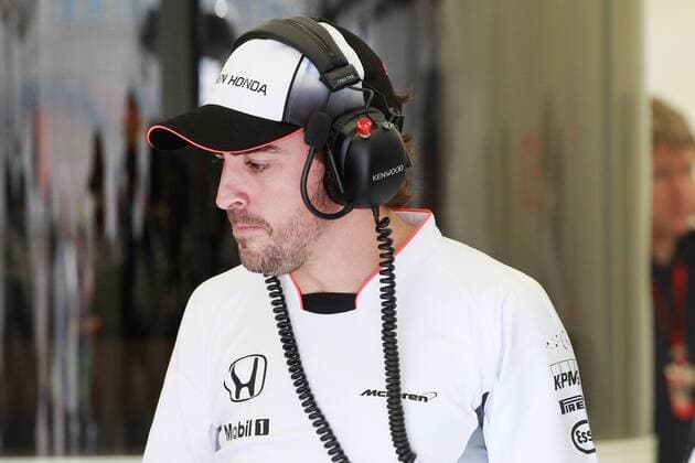 Spanish Fernando Alonso of McLaren-Honda pictured as spectator during the free practice ahead of the Formula 1 Bahrain Grand Prix race in Sakhir, Bahrain, Friday 01 April 2016. GEORGESxDExCOSTER  x04823915x