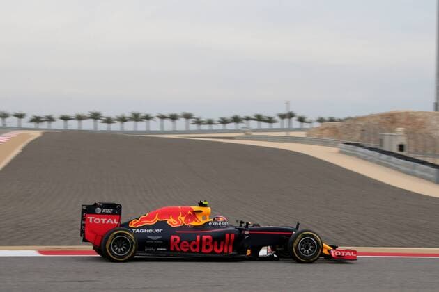 FORMULA 1 - Bahrain GP SAKHIR,BAHRAIN,01.APR.16 - MOTORSPORTS, FORMULA 1 - FIA World Championship WM Weltmeisterschaft Grand Prix of Bahrain, Bahrain International Circuit, free practice. Image shows Daniil Kvyat (RUS Red Bull Racing). GEPAxpictures xFritzxMueller