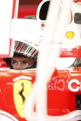Motorsports: FIA Formula One World Championship WM Weltmeisterschaft 2016, Grand Prix of Bahrain, 5 Sebastian Vettel (GER, Scuderia Ferrari), xHOCHxZWEIx