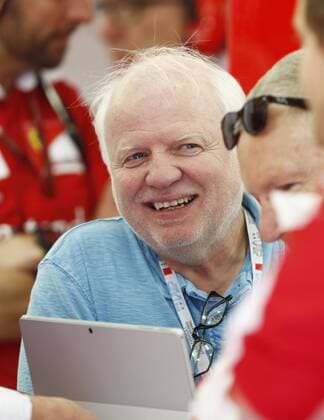 Motorsports: FIA Formula One World Championship WM Weltmeisterschaft 2016, Grand Prix of Bahrain, Norbert Vettel (GER), father of Sebastian Vettel xHOCHxZWEIx