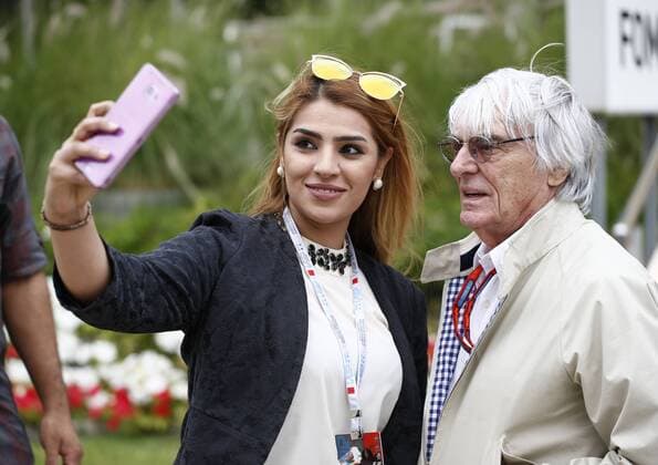 Motorsports: FIA Formula One World Championship WM Weltmeisterschaft 2016, Grand Prix of Bahrain, Bernie Ecclestone (GBR, President and CEO of Formula One Management and Formula One Administration), xHOCHxZWEIx