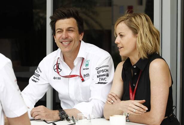 Motorsports: FIA Formula One World Championship WM Weltmeisterschaft 2016, Grand Prix of Bahrain, Toto Wolff (AUT, Mercedes AMG Petronas Formula One Team), 41 Susie Wolff (GBR, Williams Martini Racing), xHOCHxZWEIx