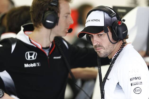 Motorsports: FIA Formula One World Championship WM Weltmeisterschaft 2016, Grand Prix of Bahrain, 14 Fernando Alonso (ESP, McLaren Honda Formula 1 Team), xHOCHxZWEIx