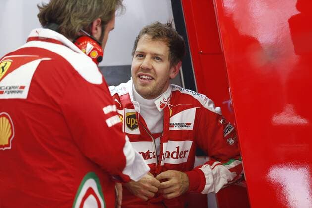 Motorsports: FIA Formula One World Championship WM Weltmeisterschaft 2016, Grand Prix of Bahrain, 5 Sebastian Vettel (GER, Scuderia Ferrari), xHOCHxZWEIx