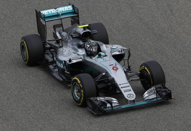 Motorsports: FIA Formula One World Championship WM Weltmeisterschaft 2016, Grand Prix of Bahrain, 6 Nico Rosberg (GER, Mercedes AMG Petronas Formula One Team), xHOCHxZWEIx