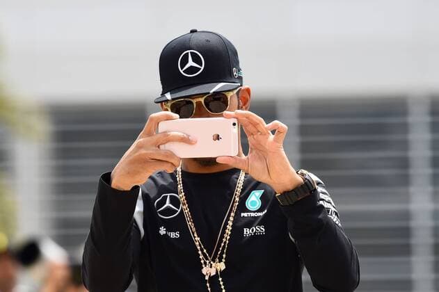 Lewis Hamilton; Mercedes Grand Prix, formula 1 GP, Bahrain in Manama Shakir 01.04.2016 Photo:mspb Jerry Andre Lewis Hamilton; formula 1 GP, Bahrain