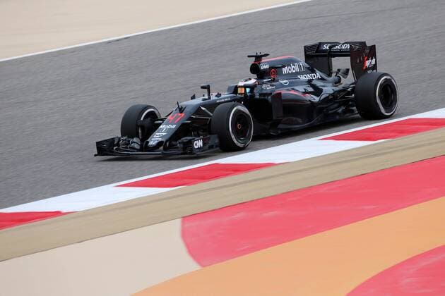 Bahrain Grand Prix, Sakhir 31 March - 03 April 2016 01.04.2016 - Free Practice 1, Stoffel Vandoorne (BEL) McLaren Test and Reserve Driver 