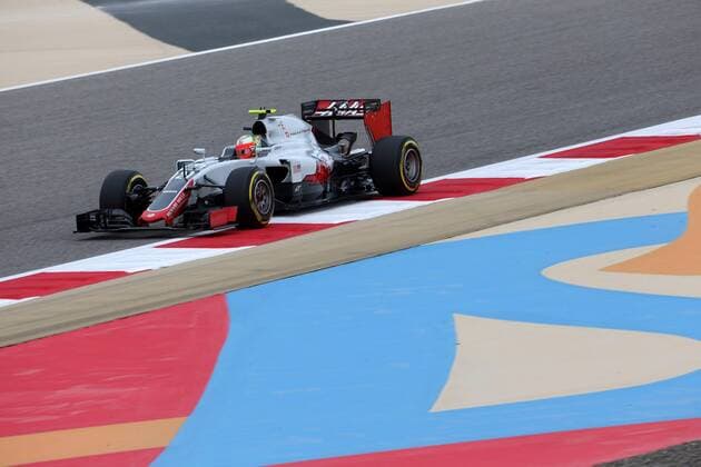 Bahrain Grand Prix, Sakhir 31 March - 03 April 2016 01.04.2016 - Free Practice 1, Esteban Gutierrez (MEX) Haas F1 Team VF-16 