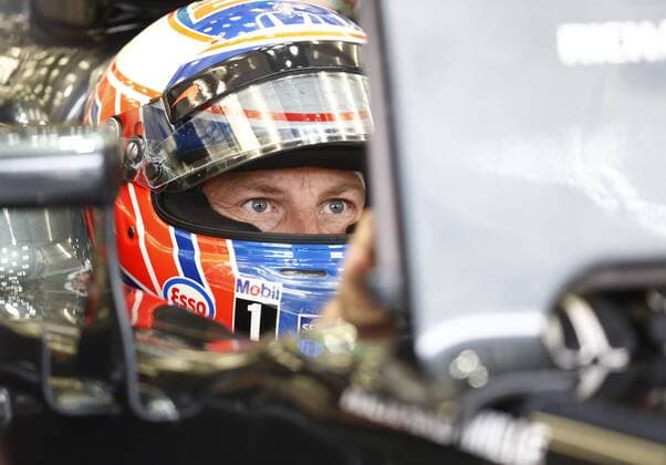 Motorsports: FIA Formula One World Championship WM Weltmeisterschaft 2016, Grand Prix of Bahrain, 22 Jenson Button (GBR, McLaren Honda Formula 1 Team), xHOCHxZWEIx