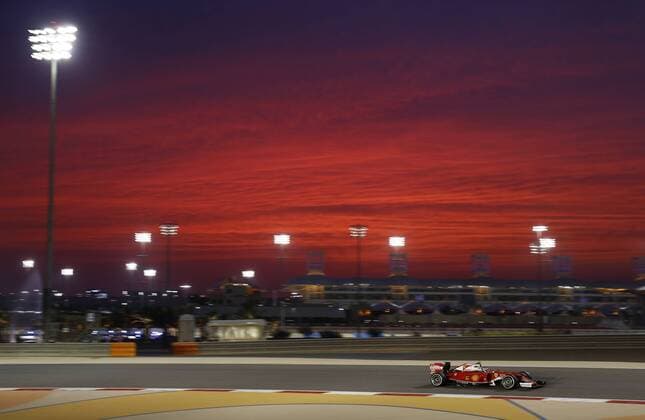 Motorsports: FIA Formula One World Championship WM Weltmeisterschaft 2016, Grand Prix of Bahrain, 7 Kimi Raikkonen (FIN, Scuderia Ferrari), xHOCHxZWEIx