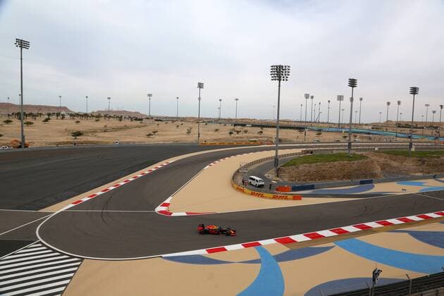 Bahrain Grand Prix, Sakhir 31 March - 03 April 2016 01.04.2016 - Free Practice 1, Daniel Ricciardo (AUS) Red Bull Racing RB12 