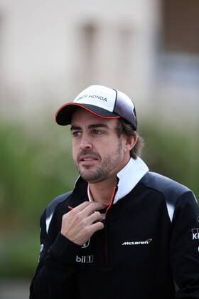 Bahrain Grand Prix, Sakhir 31 March - 03 April 2016 01.04.2016 - Free Practice 2, Fernando Alonso (ESP) McLaren Honda MP4-31 