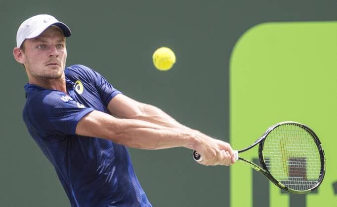 April 1 2016: David Goffin (BEL) loses first set tiebreaker to Novak Djokovic (SRB) at the Miami Open being played at Crandon Park Tennis Center in Miami, Key Biscayne, Florida. Ã‚Â© Tennis 2016: Miami Open APR 1 - ZUMAc04_