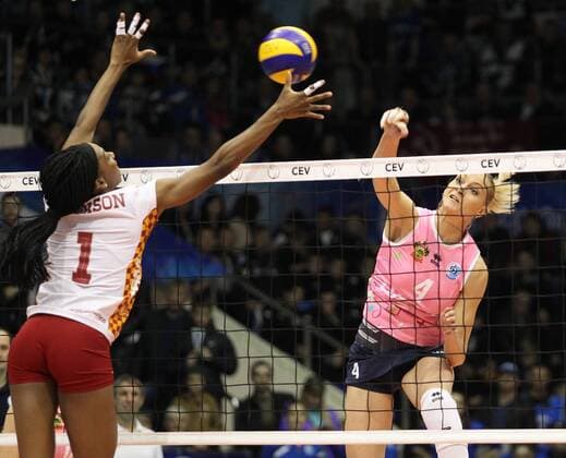 KRASNODAR, RUSSIA. APRIL 2, 2016. Galatasaray s Cursty Jackson (L) and Dinamo s Marina Manyukhnich in action in the rematch of the 2015 16 Season CEV Women s Volleyball Cup Finals at Olimp Sports Palace. Vitaly Timkiv TASS  TS01E474