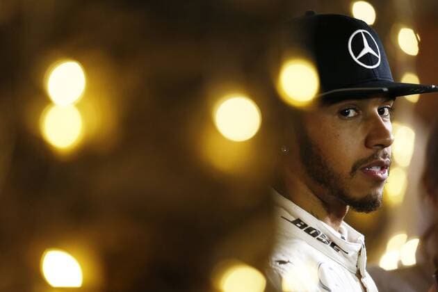 Motorsports: FIA Formula One World Championship WM Weltmeisterschaft 2016, Grand Prix of Bahrain, 44 Lewis Hamilton (GBR, Mercedes AMG Petronas Formula One Team), xHOCHxZWEIx