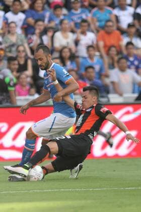 Fussball Mexiko - April 2, 2016 - Mexico - D02041609.JPG.CIUDAD DE MEXICO SportsDeportes-Soccer.- La Maquina Celeste del Cruz Azul ante los Tuzos del Pachuca, el sabado 2 de abril de 2016, en el Estadio Azul, juego de la jornada 12 del Torneo Clausura 2016 de la Liga MX. - April 2, 2016  - ZUMAu78_