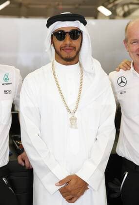 Motorsports: FIA Formula One World Championship WM Weltmeisterschaft 2016, Grand Prix of Bahrain, 44 Lewis Hamilton (GBR, Mercedes AMG Petronas Formula One Team), xHOCHxZWEIx