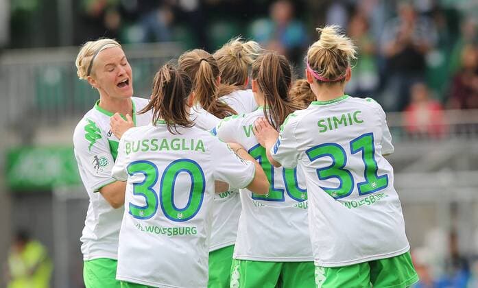Torjubel 1-0 durch Alexandra Popp (VfL Wolfsburg)