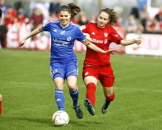 SC Sand - FC Bayern München Claire SAVIN, SC Sand - Sara DAEBRITZ (DÄBRITZ), FCB, Aktion quer, Fußball, Frauen, DFB-Pokal, Halbfinale, Saison 2015 2016
