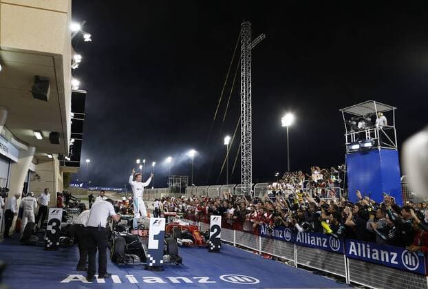 Motorsports: FIA Formula One World Championship WM Weltmeisterschaft 2016, Grand Prix of Bahrain, 6 Nico Rosberg (GER, Mercedes AMG Petronas Formula One Team), xHOCHxZWEIx