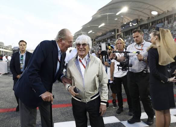 Motorsports: FIA Formula One World Championship WM Weltmeisterschaft 2016, Grand Prix of Bahrain, Former spanish King Juan Carlos, Bernie Ecclestone (GBR, President and CEO of Formula One Management and Formula One Administration), xHOCHxZWEIx