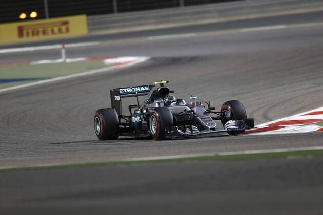Motorsports: FIA Formula One World Championship WM Weltmeisterschaft 2016, Grand Prix of Bahrain, 6 Nico Rosberg (GER, Mercedes AMG Petronas Formula One Team), xHOCHxZWEIx