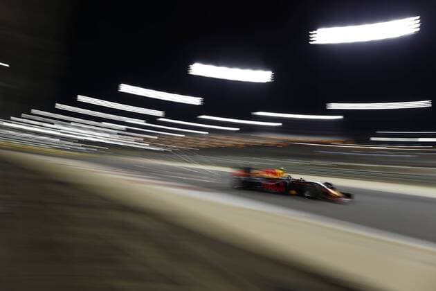 Motorsports: FIA Formula One World Championship WM Weltmeisterschaft 2016, Grand Prix of Bahrain, 26 Daniil Kvyat (RUS, Red Bull Racing), xHOCHxZWEIx