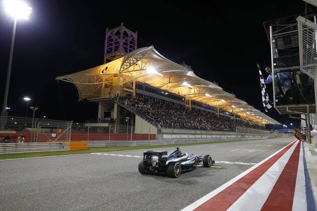 Motorsports: FIA Formula One World Championship WM Weltmeisterschaft 2016, Grand Prix of Bahrain, 6 Nico Rosberg (GER, Mercedes AMG Petronas Formula One Team), xHOCHxZWEIx