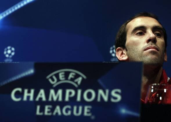 Atletico Madrid s Uruguayan defender Diego Godin during a press conference PK Pressekonferenz held prior to a team s training session at Joan Gamper Sports City in Sat Joan Despi, Catalonia, northeastern Spain, 04 April 2016. Atletico Madrid will face FC Barcelona Barca in a Champions League quarter finals first leg soccer match the upcoming 05 April. Atletico Madrid s press conference !ACHTUNG: NUR REDAKTIONELLE NUTZUNG!  20160404-635953919542515531