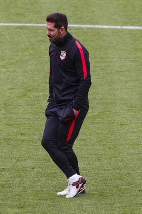 April 4, 2016 - Barcelona, Catalonia, Spain - Diego Pablo Simenone during the last training before the match between FC Barcelona Barca - Atletico de Madrid, for the round 1 4 leg 1st leg of the Champios League, played at Camp Nou Stadium on 4th Apr 2016 in Barcelona, Spain. Atletico de Madrid training session  - ZUMAn230