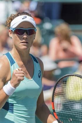 April 5, 2016 - Charleston, SC, U.S. - Charleston, SC - Apr 05, 2016: Samantha Stosur (AUS) 10 shows some emotion as she plays Q Aleksandra Krunic (SRB) during their Volvo Car Open match at the Family Circle Tennis Center in Charleston, SC. Tennis 2016: WTA Tennis Damen Volvo Car Open Apr 05 - ZUMAa55_