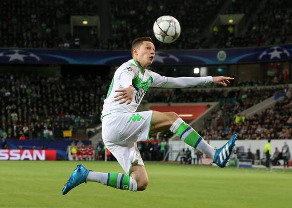 Bilder des Tages - SPORT Julian Draxler Einzelbild Freisteller Aktion Fußball Fussball UEFA Championsleague Herren Viertelfinale Saison 2015 2016 06.04.2016 VfL Wolfsburg vs. Real Madrid