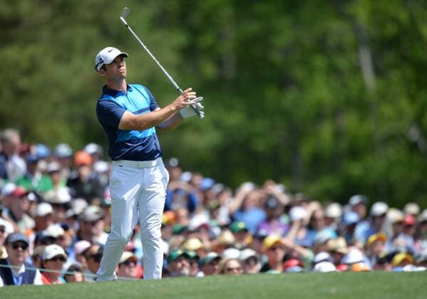 Paul Casey of England hits his tee shot on the 12th hole in the first round of the 2016 Masters Tournament at Augusta National in Augusta, Georgia on April 7, 2016.  MAS20160407139 KEVINxDIETSCH