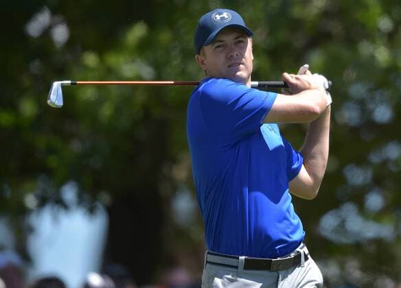 Jordan Spieth hits his tee shot on the 4th hole in the second round of the 2016 Masters Tournament at Augusta National in Augusta, Georgia on April 8, 2016.  MAS20160408148 KEVINxDIETSCH