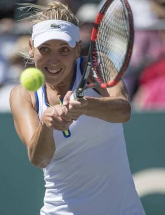 April 9, 2016: Elena Vesnina (RUS) defeated Sara Errani (ITA) 6-4, 4-6, 6-2, at the Volvo Car Open being played at Family Circle Tennis Center in Charleston, South Carolina. Ã‚Â© TENNIS 2016: Volvo Car Open APRIL 16 - ZUMAc04_
