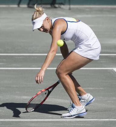 April 9, 2016: Elena Vesnina (RUS) defeated Sara Errani (ITA) 6-4, 4-6, 6-2, at the Volvo Car Open being played at Family Circle Tennis Center in Charleston, South Carolina. Ã‚Â© TENNIS 2016: Volvo Car Open APRIL 16 - ZUMAc04_