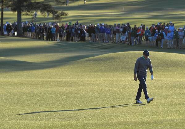 Jordan Spieth walks to the 18th green in the third round of the 2016 Masters Tournament at Augusta National in Augusta, Georgia on April 9, 2016.  MAS20160409162 KEVINxDIETSCH