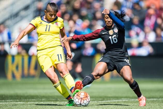 April 10, 2016 Forward Crystal Dunn (16) fights for the ball against Forward Catalina Usme (11) during the game United States Women s National Soccer team versus the Colombian Women s Soccer team at Talen Energy Stadium in Chester, Pa. (Photo by Dennis Schneidler Icon Sportswire) SOCCER: APR 10 Women s - USA v Colombia Icon1604100842 EDITORIAL USE ONLY