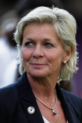GER, EM-Qualifikation Frauen, Deutschland (GER) vs. Kroatien (CRO) 12.04.2016, Osnatel Arena, Osnabrück, GER, EM Qualifikation, Deutschland vs Kroatien, im Bild Bundestrainerin Silvia Neid nphxrauch