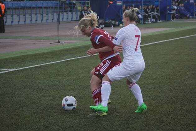 Russian Federation. St. Petersburg. Qualification European Championship EM Europameisterschaft 2017 among women, Russia - Hungary, 3: 3. Qualification European Championship 2017 between the national women s teams of Russia and Hungary. Player of the Russian national football Marina Fedorova. MaksimxKonstantinov 