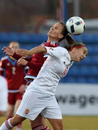 April 12, 2016 - St. Petersburg. UEFA EURO EM Europameisterschaft Fussball 2017 Womens Qualifying, Russia vs Hungary. The player women s national team Nationalteam of Russia on football Daria Makarenko (8, bordeaux), the player Hungary women s national football team Fanny Vago (10). KulebyakinxAlexander 