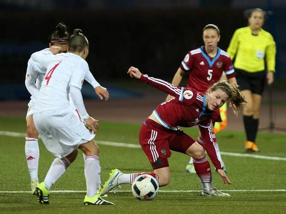 April 12, 2016 - St. Petersburg. UEFA EURO EM Europameisterschaft Fussball 2017 Womens Qualifying, Russia vs Hungary. Players Russia women s national football team Margarita Chernomyrdina (20, burgundy), Elvira Ziyastinova (5, Bordeaux), the player Hungary women s national football team Alexander Toth (4). KulebyakinxAlexander 