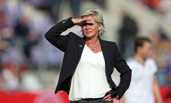 12.04.2016, Fussball Frauen-Länderspiel , EM-Qualifikation, Grupppenspiel, Deutschland - Kroatien, in der Osnatel-Arena Osnabrück. Bundestrainerin Silvia Neid (Deutschland) 