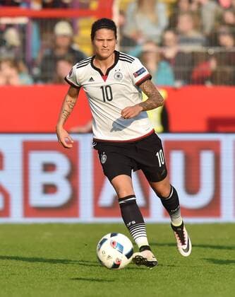 12.04.2016, Fussball EM - Qualifikationsspiel der Frauen in Osnabrueck, Deutschland - Kroatien 2-0, Dzsenifer Marozsan (Deutschland)