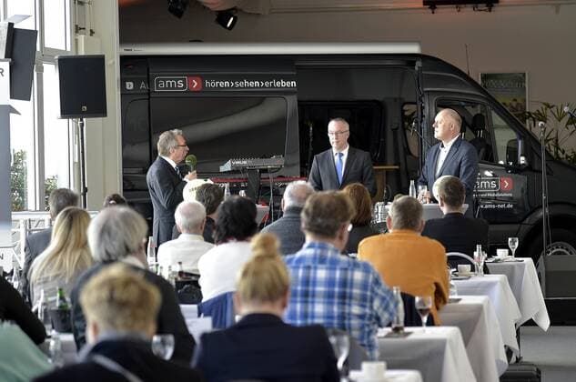 12-04-2016 pmk MY112773 Tennis Herren Gerry-Weber-Open 2015 Pressekonferenz HOFEN,Frank -Pressesprecher- HEINKEL,Frank -GWO- ERPENBECK,Horst -GWO-