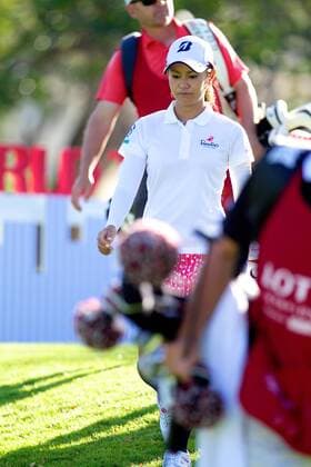April 13, 2016 - Ai Miyazato walks the fairway during the first round of the Lotte Championship presented by Hershey at Ko Olina Golf Club in Kapolei, HI LPGA Golf Damen Golf 2016: Lotte Championship APR 13 - ZUMAc04_