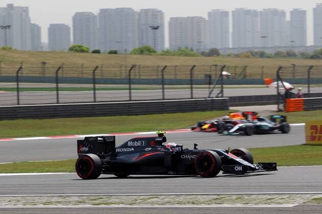 Chinese Grand Prix, Shanghai 14 - 17 April 2016 15.04.2016 - Free Practice 1, Jenson Button (GBR) McLaren Honda MP4-31 